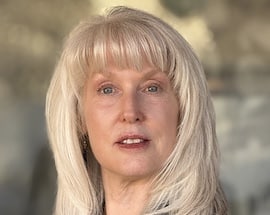 Christina Gumbiner headshot